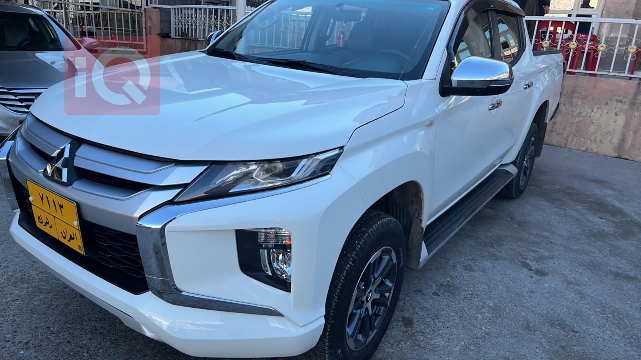 میتسوبیشی L200